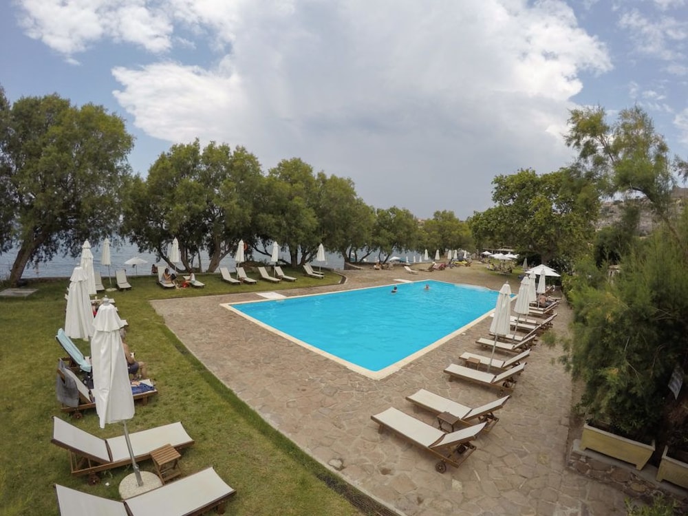 Olive Press Hotel & Apartments photo 5