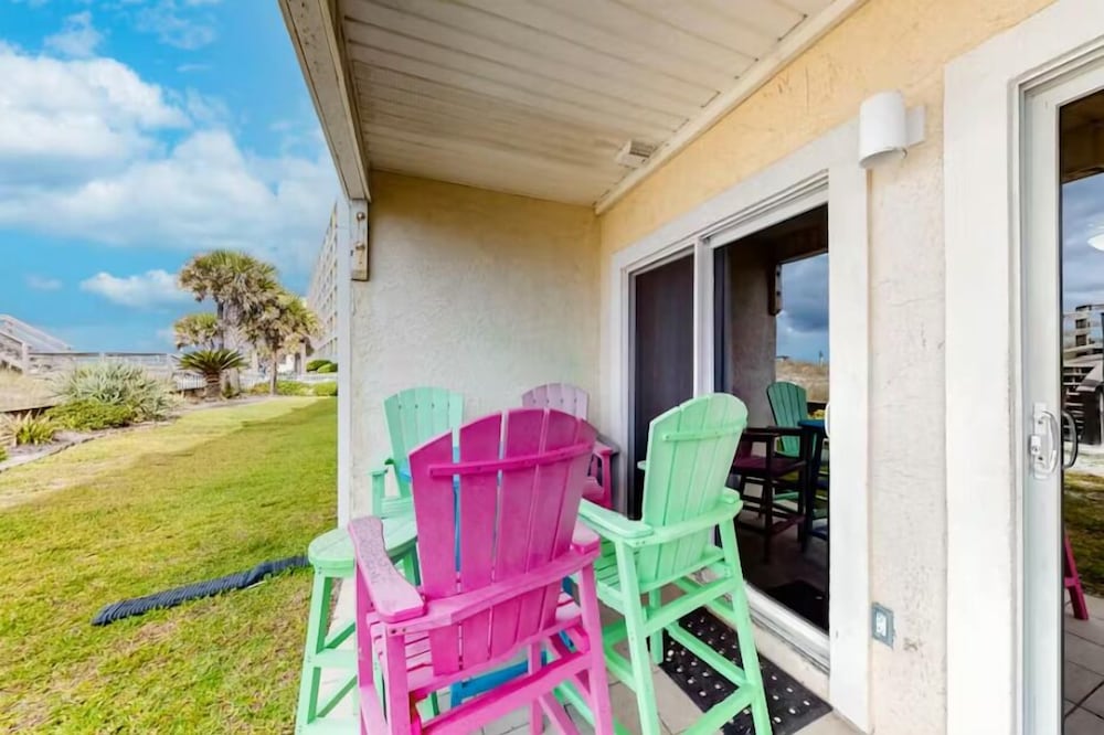 Island Sands 105