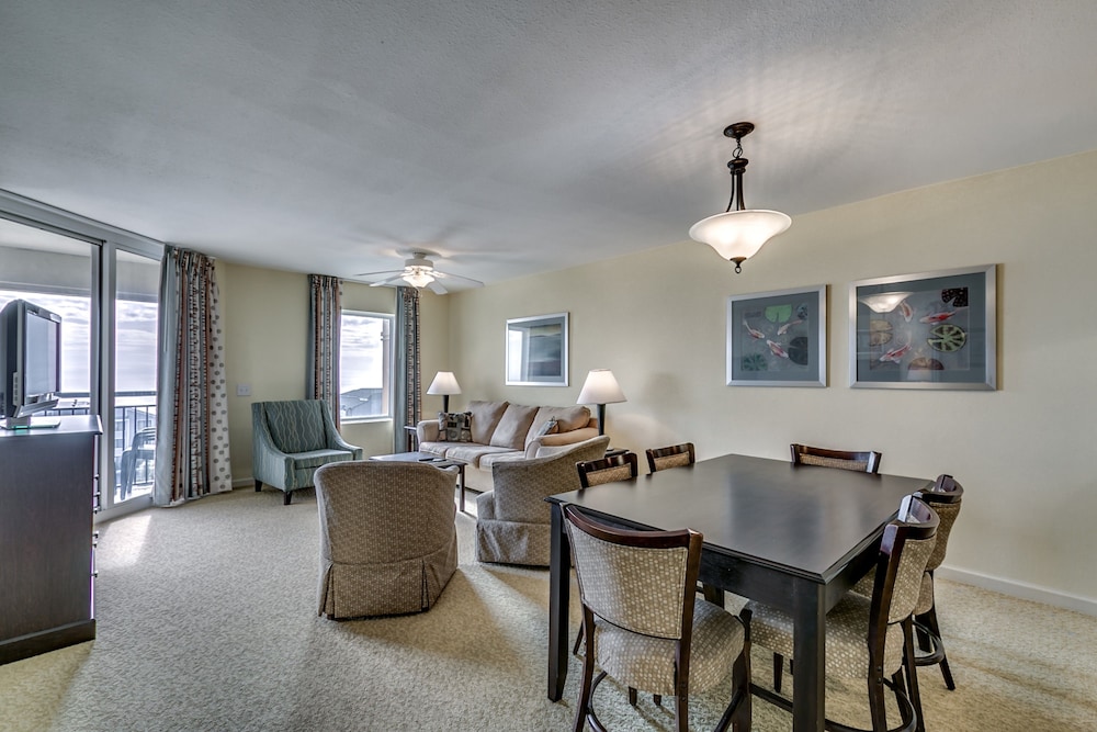 Tilghman Beach and Golf Resort by Condo-World