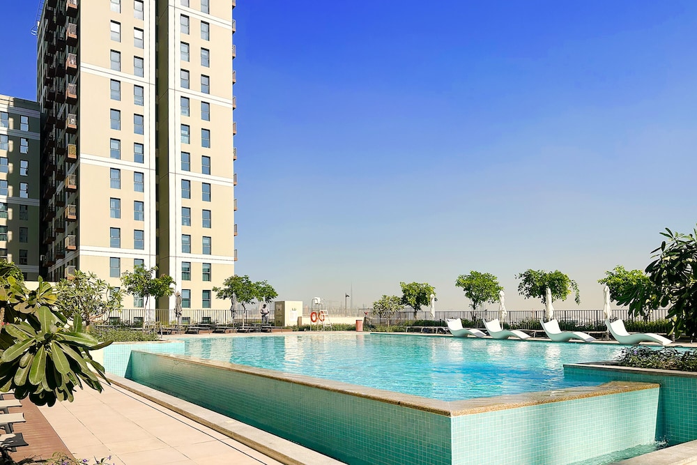 Deluxe 2BR Apartments at Socio