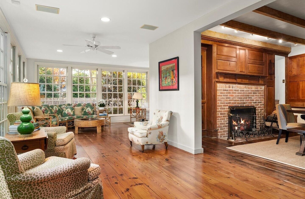 Henlopen Avenue 69