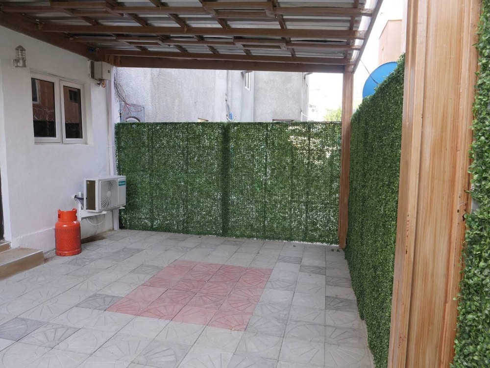 Photo 37