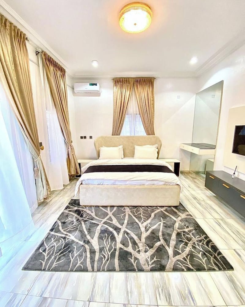 KETON APARTMENT