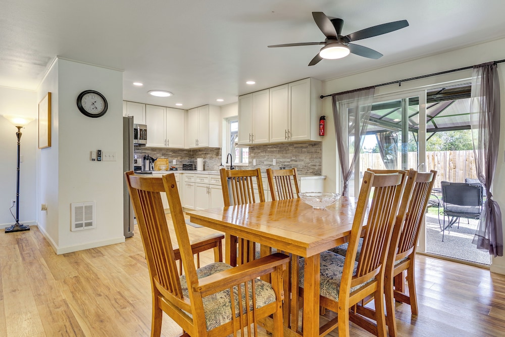 Explore Camano Island Beaches! Family Home w/ Yard
