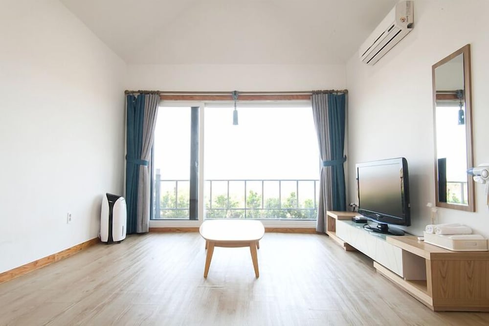 On The Stone Guesthouse 1 - Hostel 43