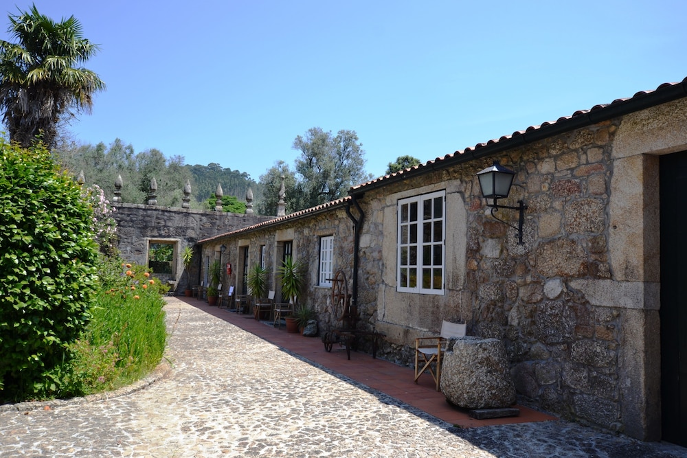 Casa de Santa Comba view 3