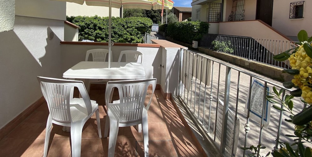 Apartment in the Bagno Venere Area-rif Venere
