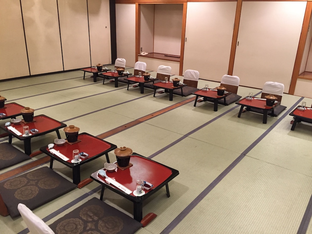 meeting & event spaces