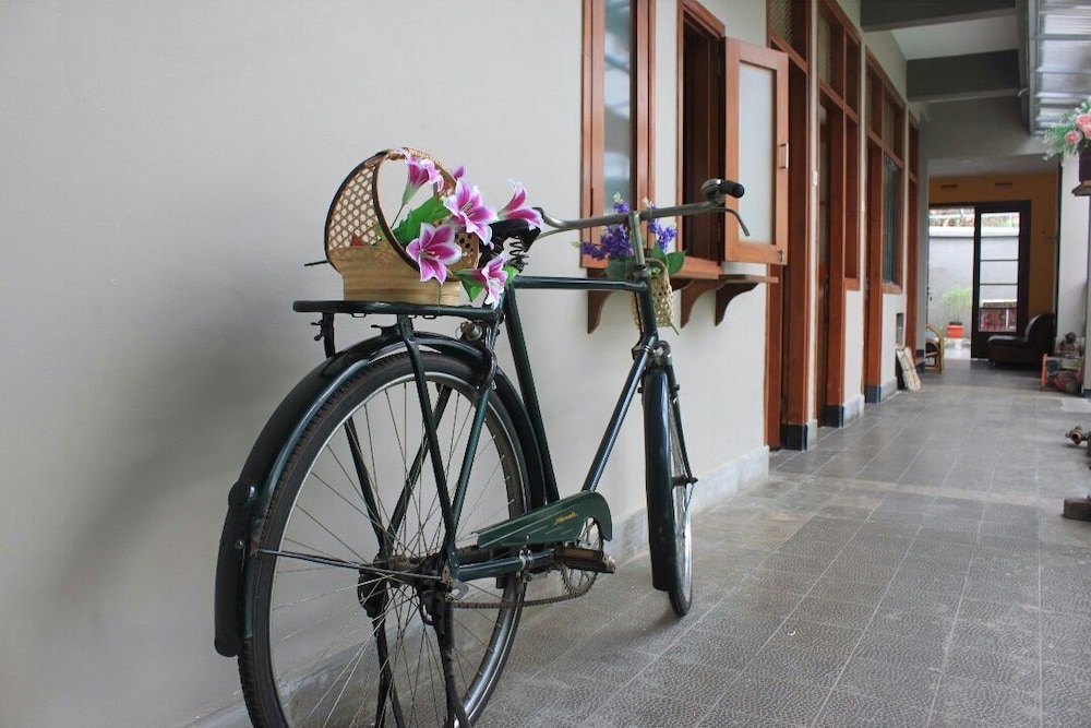 De Riau Cottage by HouseinBandung