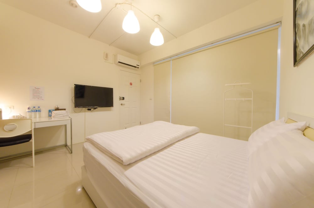 Lan Ying Home
