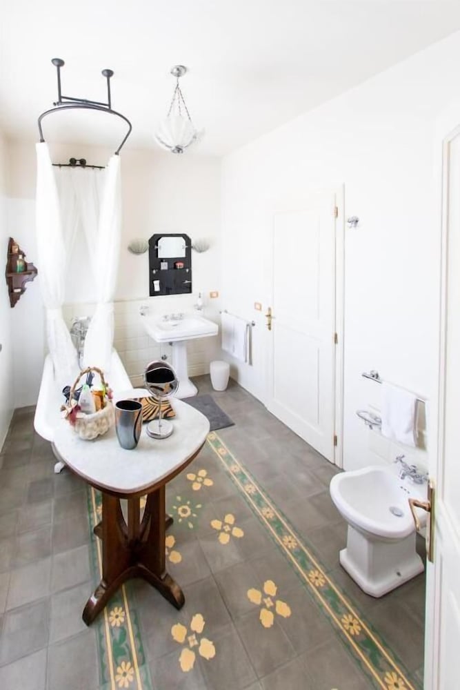 Cascina Vecchia Alpacas B&B