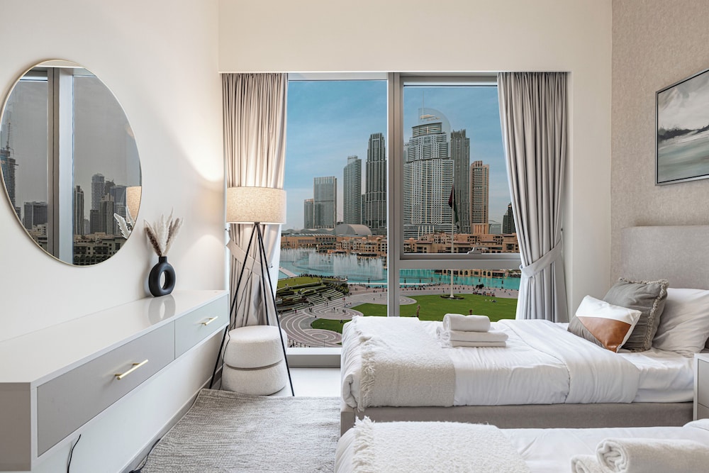 GOGOTO Burj & Fountain View Stay