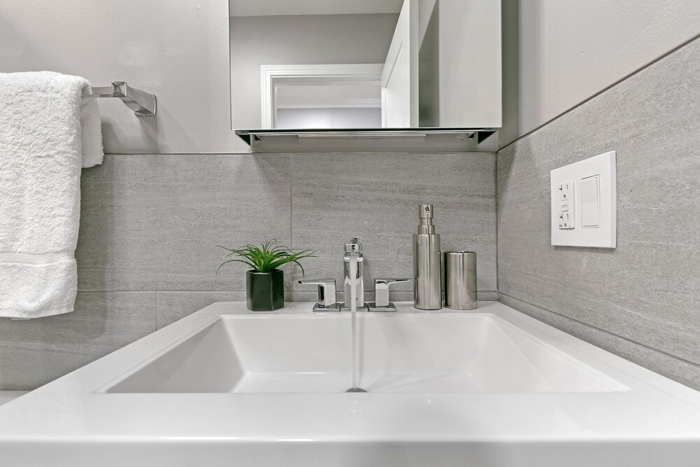 Studio in Oakdale - 203