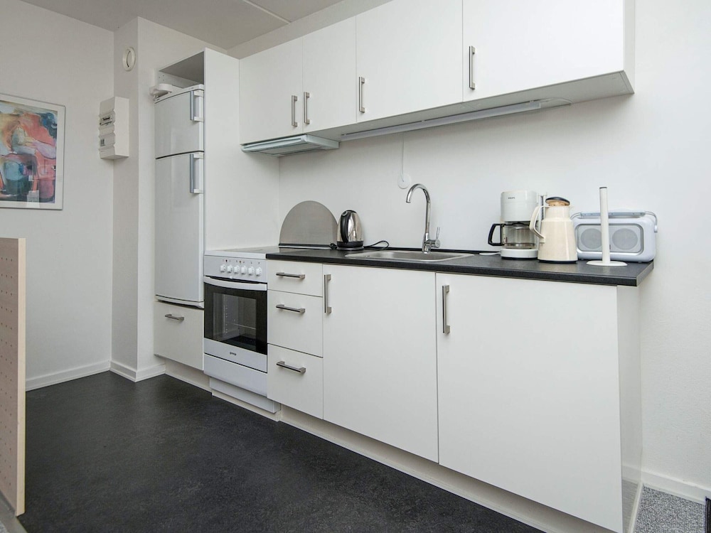 6 Person Holiday Home on a Holiday Park in Hejls