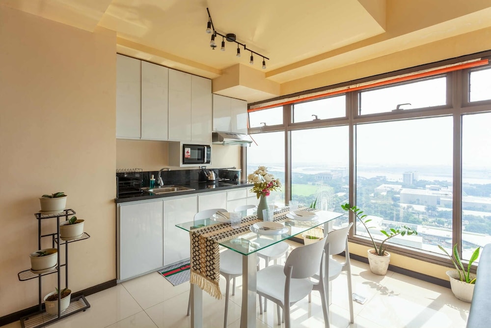 The Radiance Manila Bay