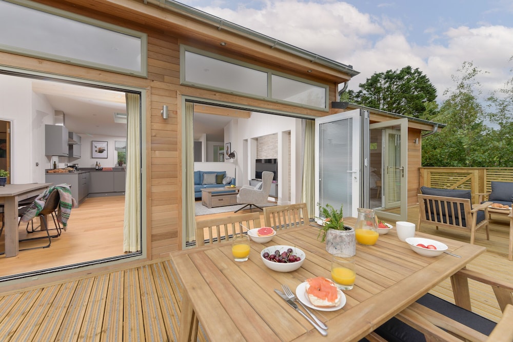 5 Southern Place