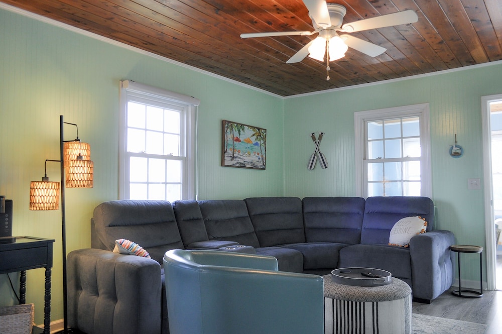 Just Sandy by Topsail Realty