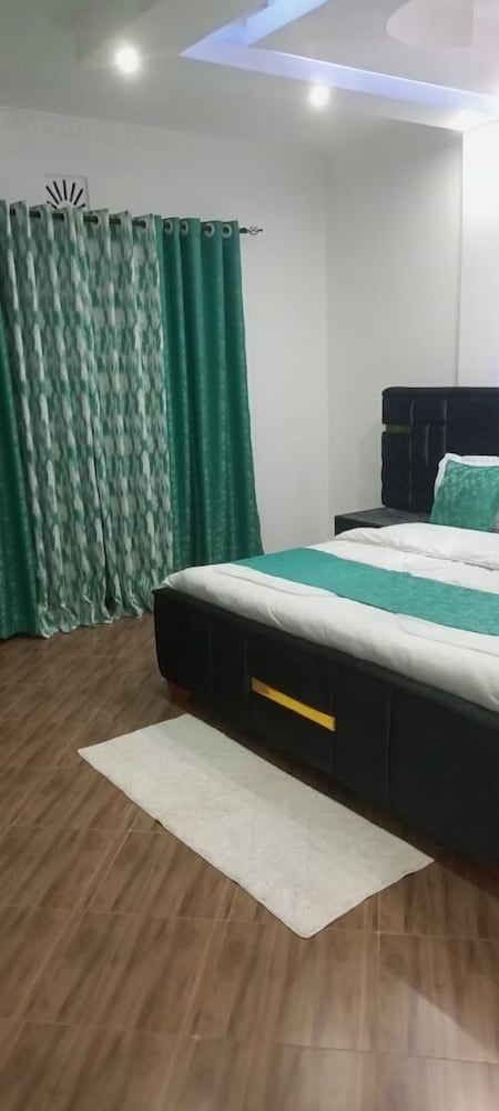 Lux Suites Siyoi Gardens Kitale