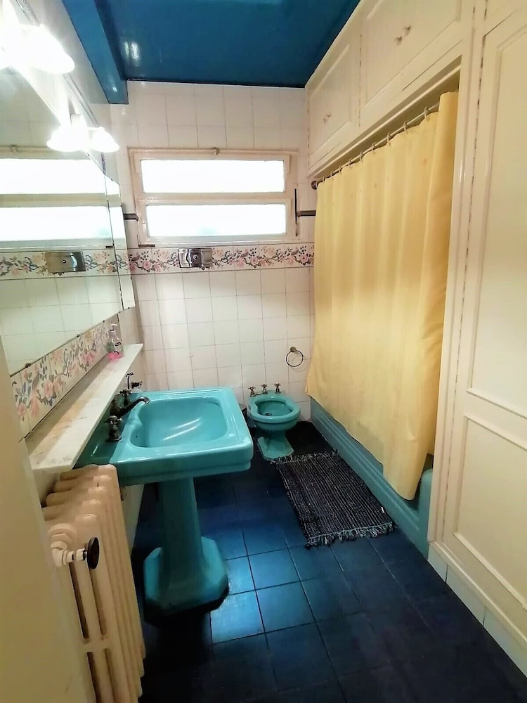 Alamo Hostel & Suites