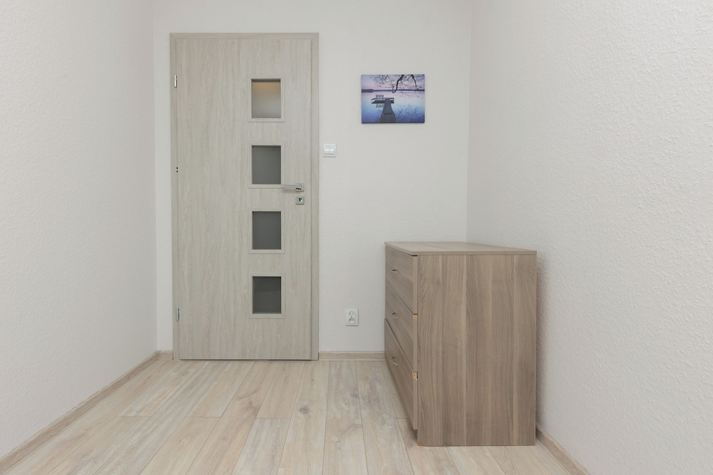 City Center Apartment by Renters view 4