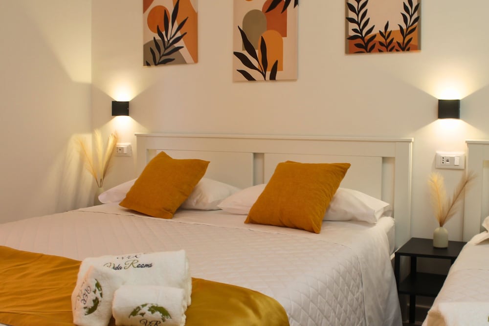 Vida Rooms