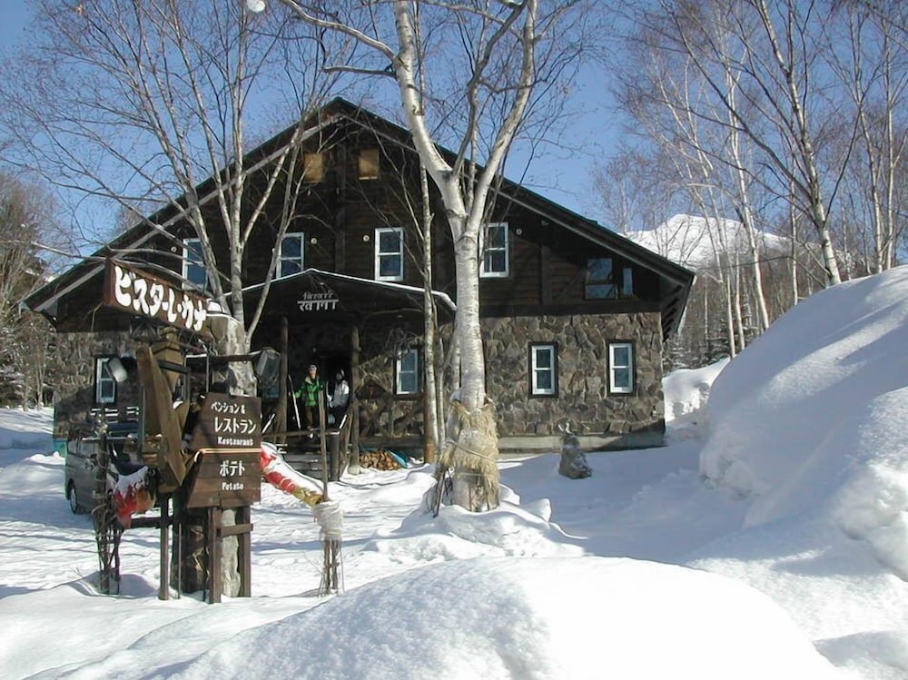 Pension & Restaurant Bistare Kana