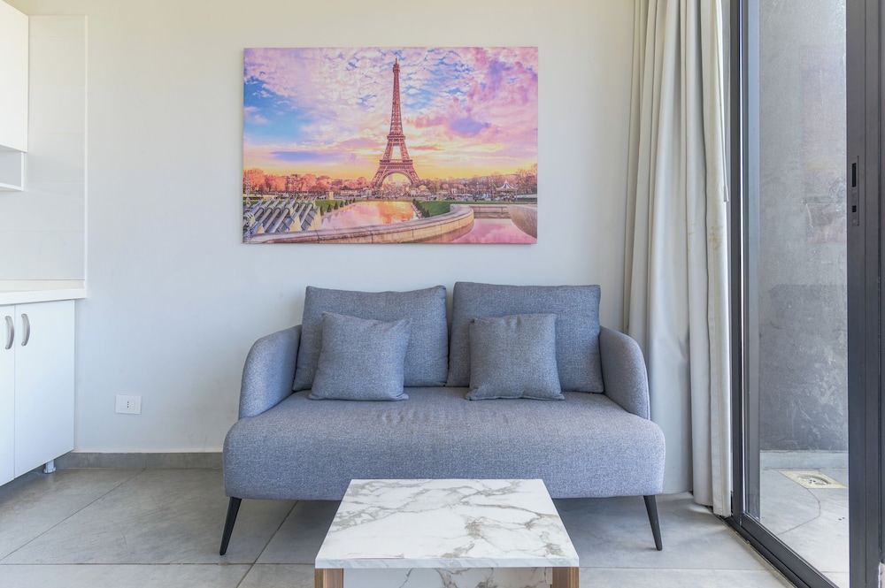 Gate 9 Tower -Studios & Apts Mar Mikhael