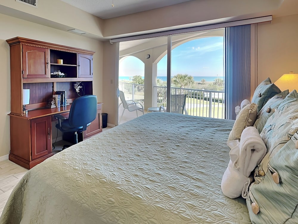 Surfview 2207 by Distinctive Beach Rentals