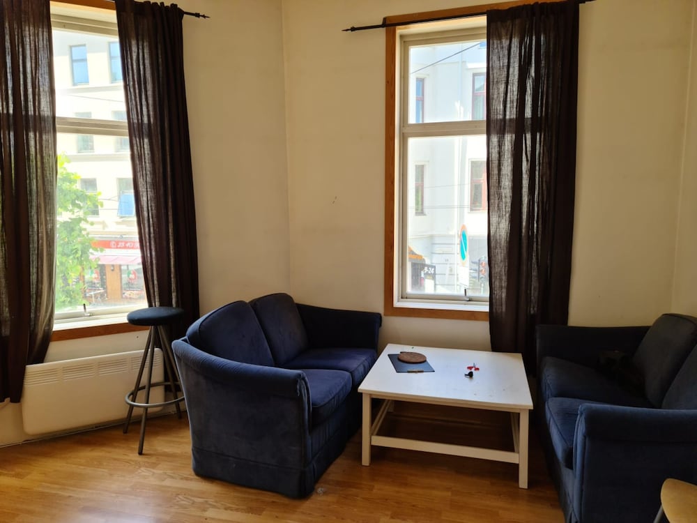 T13 Small Room
