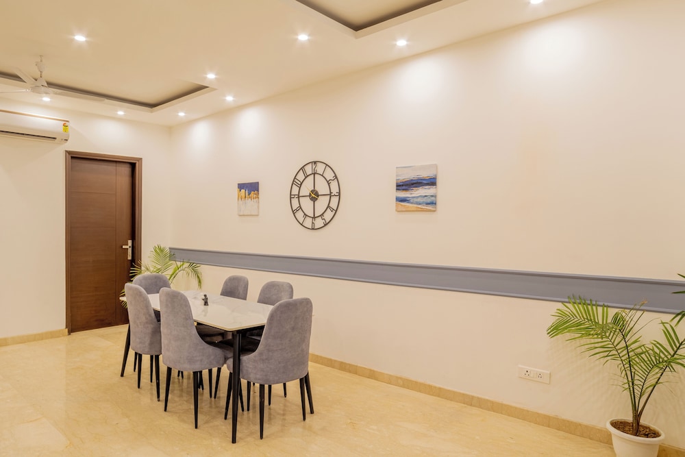 Housr Lotus Villas Sector 28 DLF Phase 4