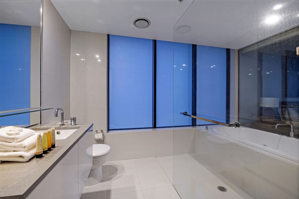 Ocean 2Bed 2Bath plus Study - Wow Stay