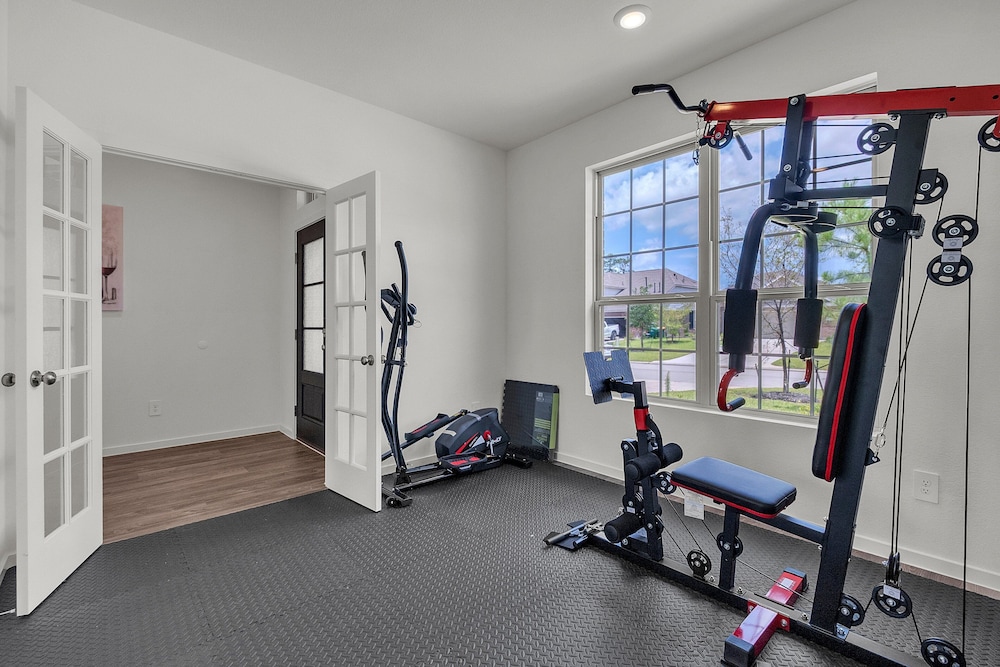 Spacious 3br Retreat Near Lake Conroe 3 Bedroom Home