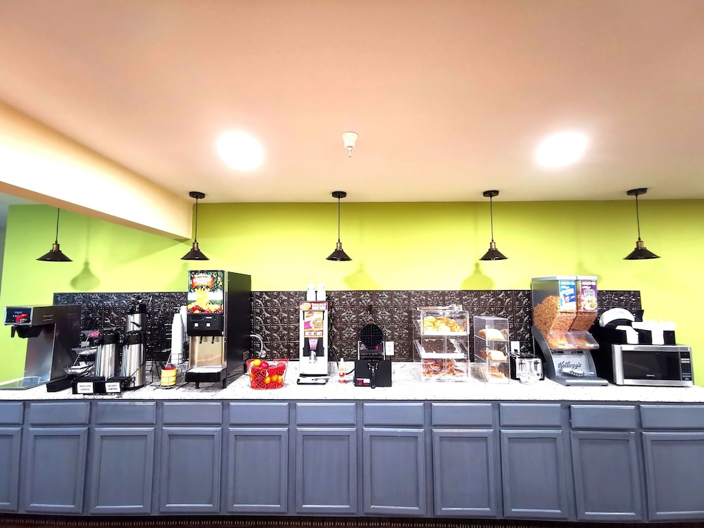 Travel Inn & Suites - Sikeston/Miner (i-55 Exit-67)