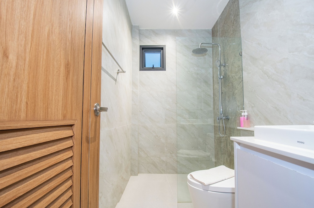 Rising Pool Villa Bang Saray view 3
