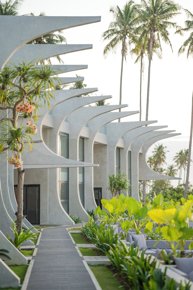 The Hotel Elizabeth Resort and Villas