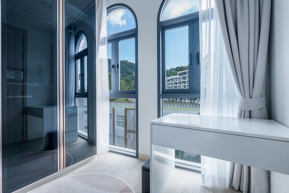 Palmetto Park Residence