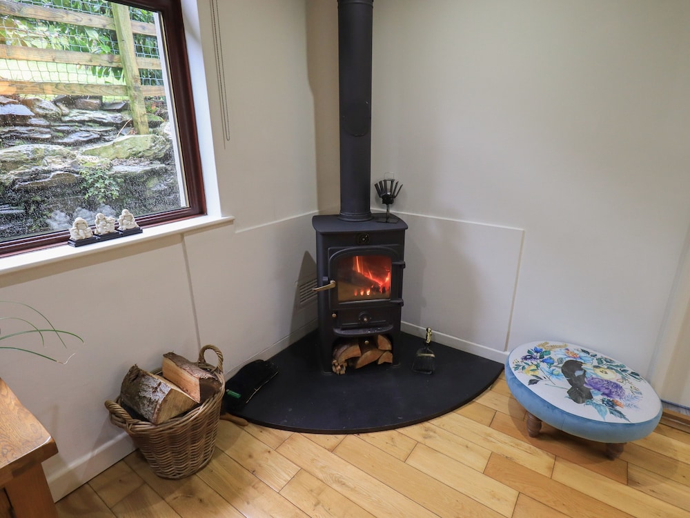 Corner Cottage