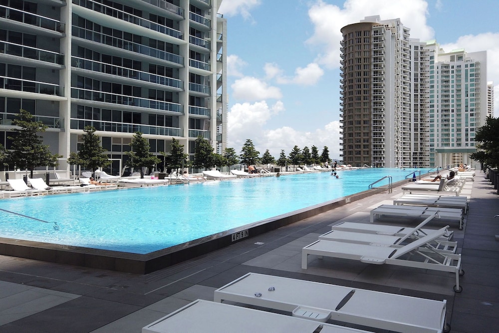 Icon Brickell