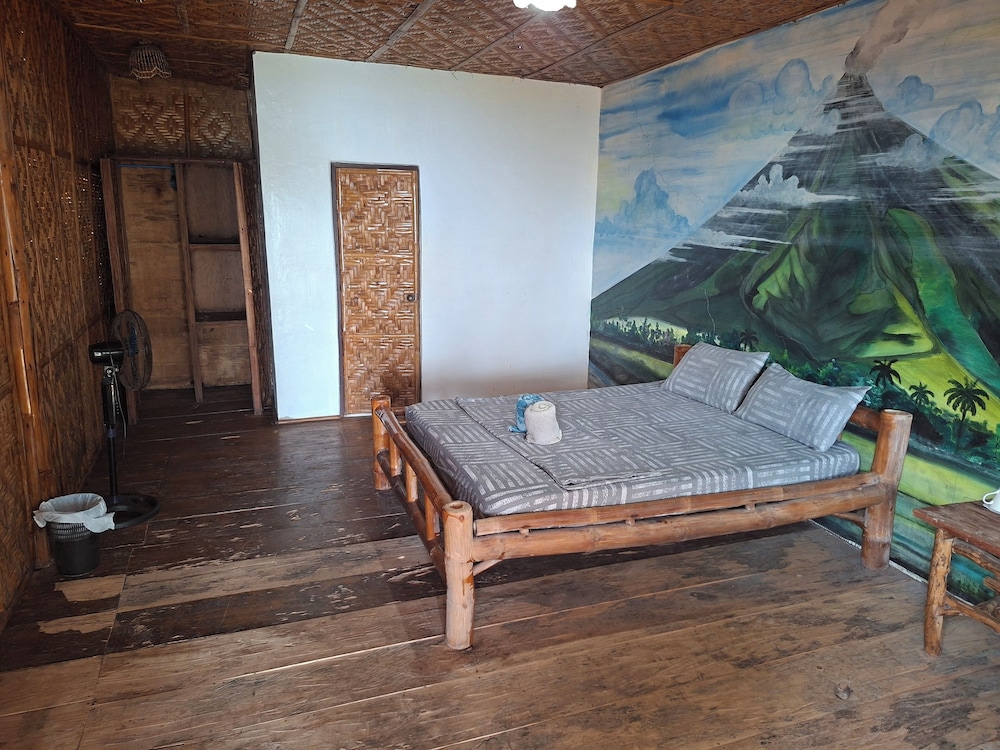 Bohol-Lahoy Dive & Beach Resort