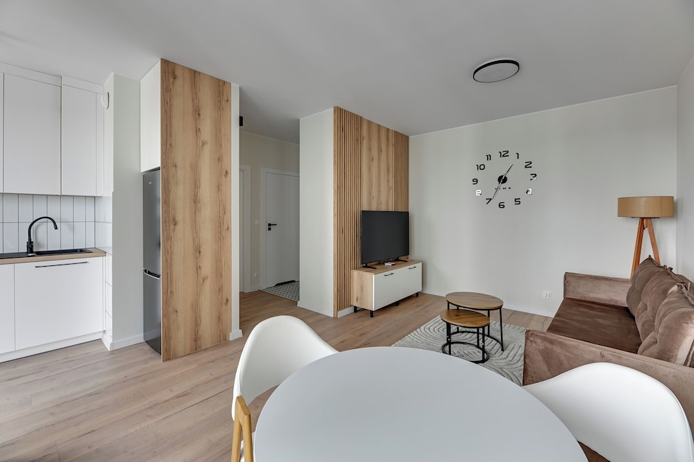 Horizon 122- Sea View by Grand Apartment