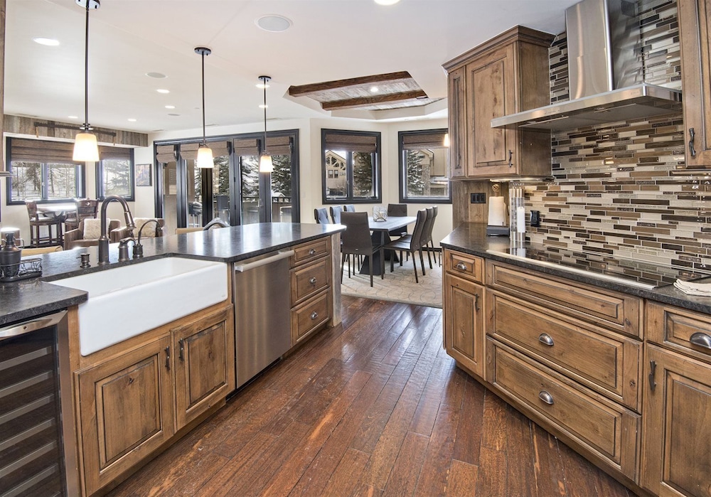 Contemporary 3 Bedroom Ski In, Ski Out Condo in the Heart of Beaver Creek Village