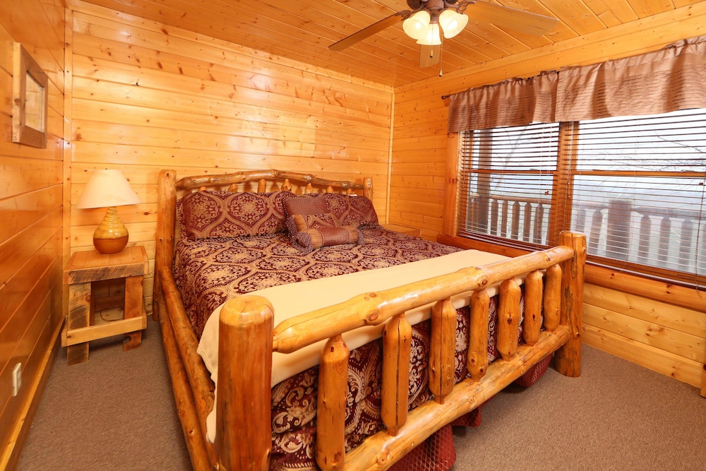 Rising Eagle Lodge by RedAwning