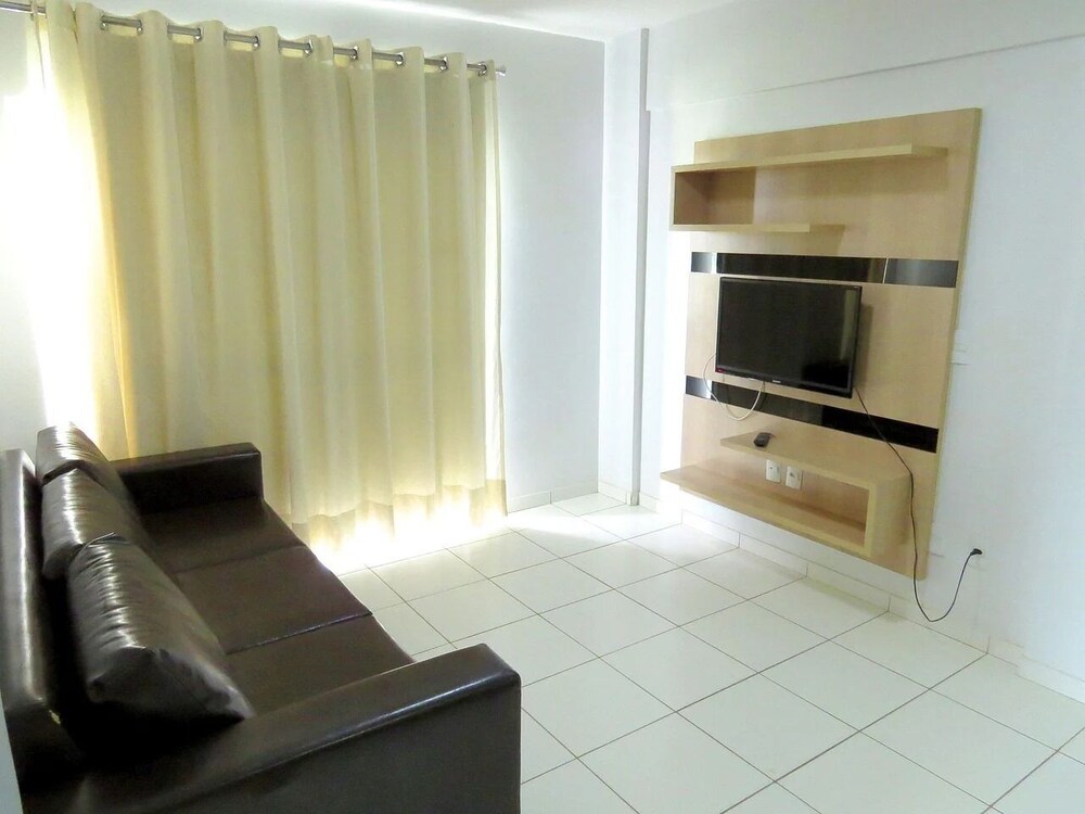 Lagoa Flat Service