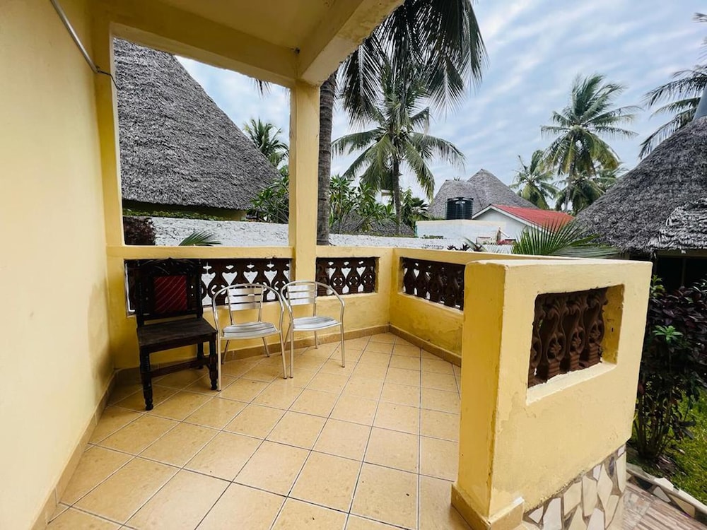 Diani Beach Dream House - 5 Bedrooms