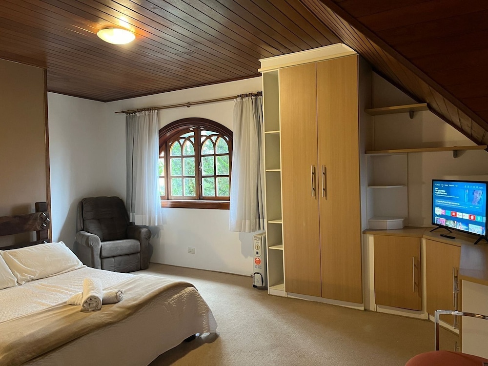 Cerejeira Guest House