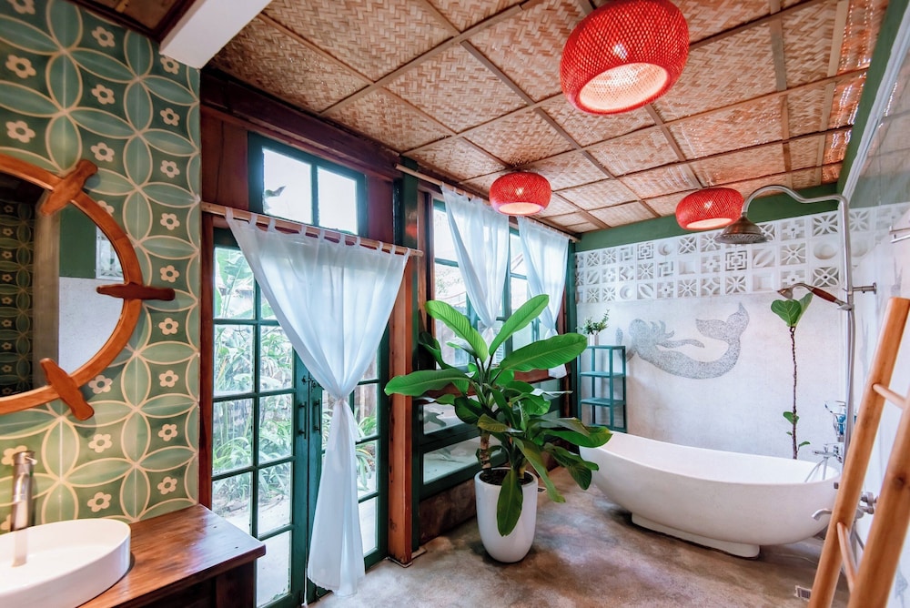 An Bang Beachside Boutique Homes & Villas