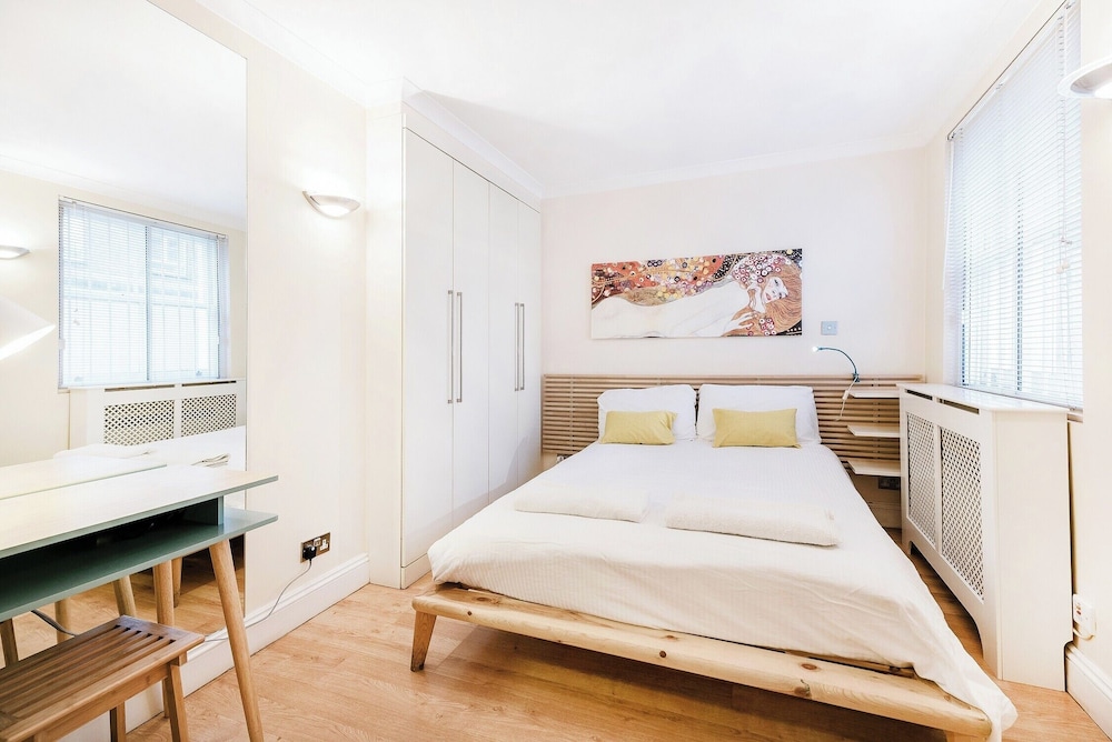 Central Ldn - 1-bed Apt - Sleeps 4 - Wifi