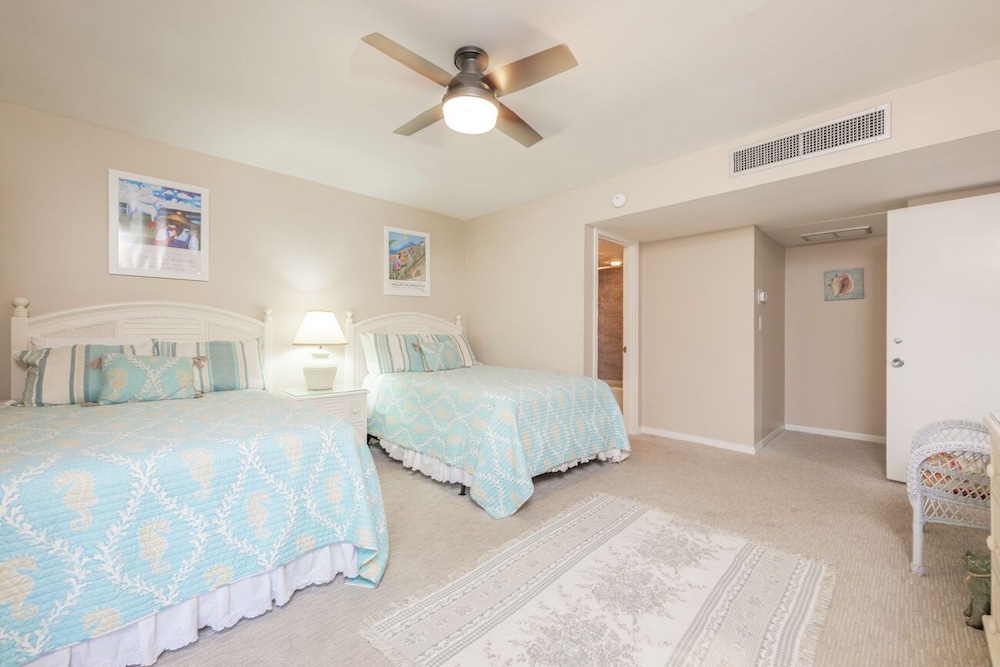 Beaufort Vacations - Hickory Cove 47 - Property Image 2