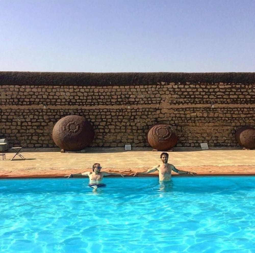 Chandelao Garh Hotel