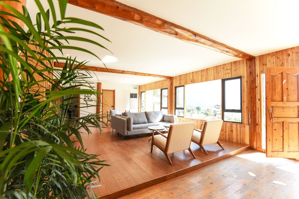Greenforest Lodge